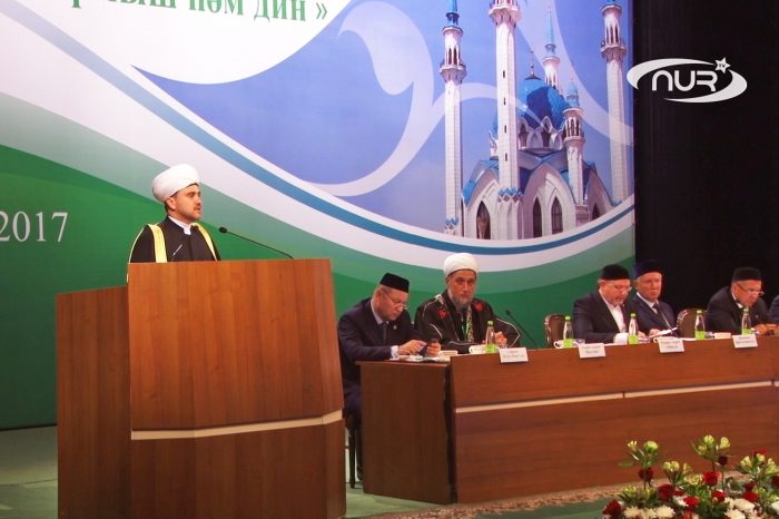 Тысяча имамов обсуждали насущные вопросы в Казани