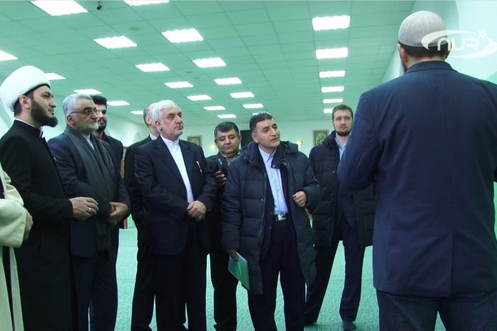 Делегация из Ирана посетила Саратовский исламский комплекс
