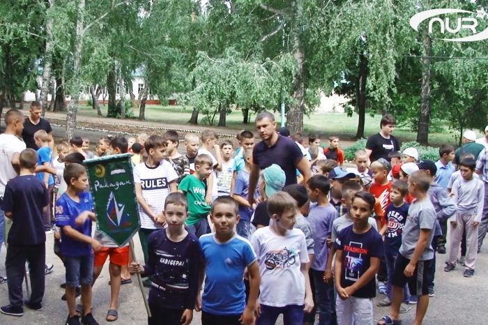 200 детей со всей России отдыхают в мусульманском лагере