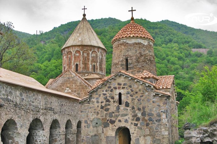 Что будет с церквями в Карабахе?