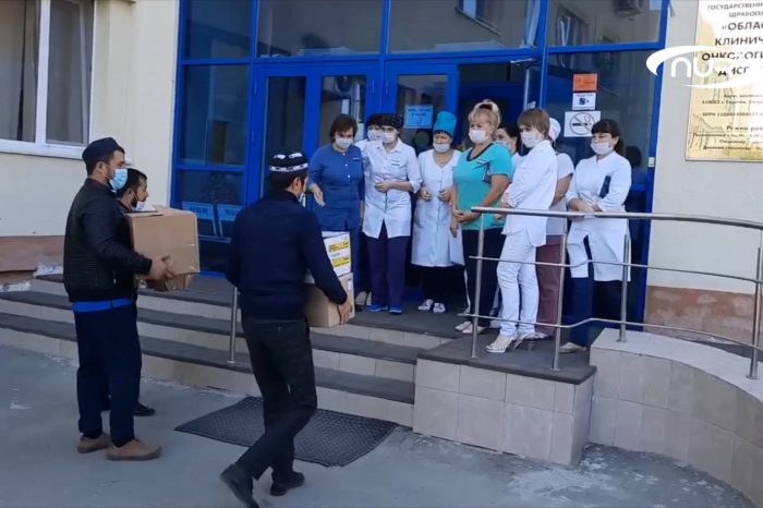 Узбеки пришли на помощь врачам!