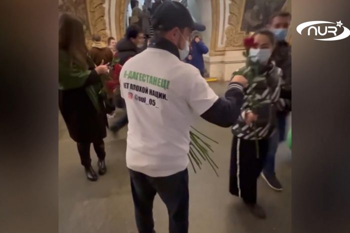 Дагестанец удивил женщин в московском метро!