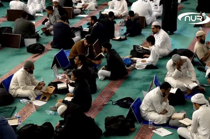 Британцы массово учат Коран!