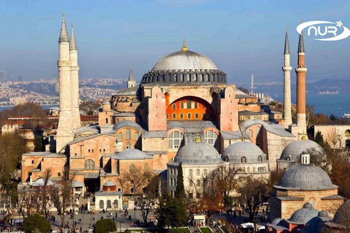 В Турции напали на мечеть Айя-София!!