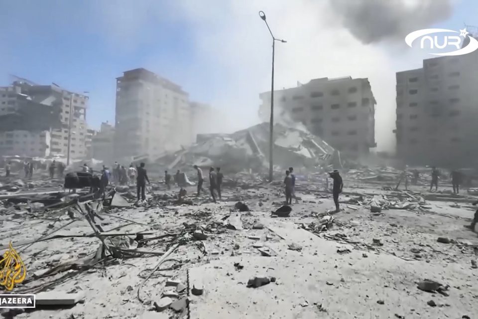 Зачищают центр города! Что творят израильские военные!