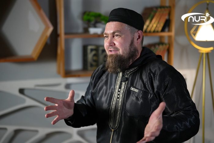 Они совратили твердого и решительного мужчину!