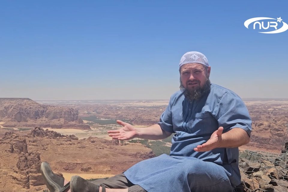 За что слепой верующий благодарит Аллаха?